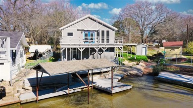 Unique income opportunity lakehouse!! Home completely remodeled - Lake Home For Sale in Gun Barrel City, Texas