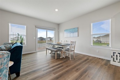 Welcome to this beautiful, like-new ranch home with a peaceful - photo 9