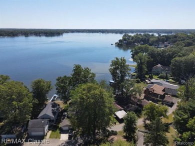 Whitmore Lake Lot For Sale in Whitmore Lake Michigan