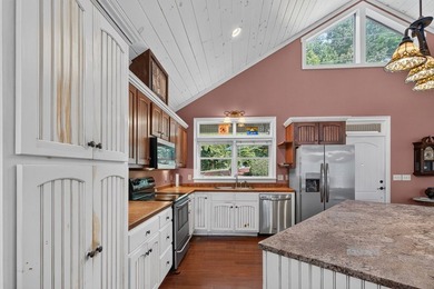 Experience mountain luxury at its finest in this exceptional - photo 17