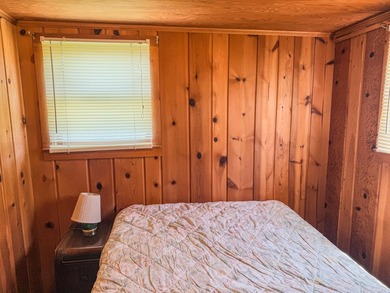 Charming Two-Bedroom, One-Bathroom Lakefront home on beautiful - photo 9