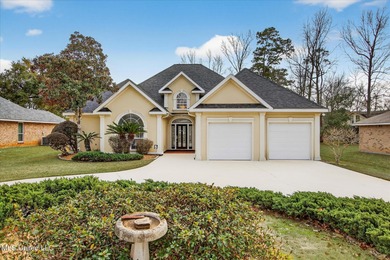 Twin Lakes Home For Sale in Diamondhead Mississippi