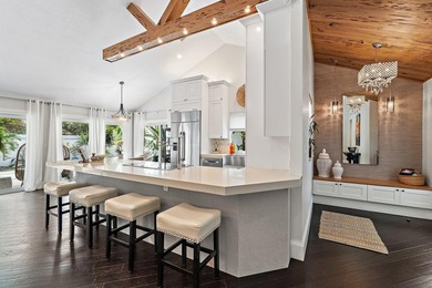 Completely renovated and move-in ready, this exceptional DiVosta - photo 14