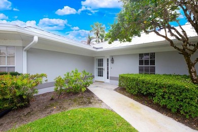 Great opportunity to own a one-story, true 3-bedroom villa in - photo 5