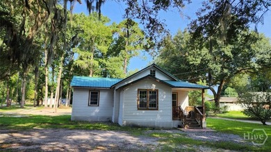 Rare Rental Property in Sandfly! What a fantastic location for - photo 8