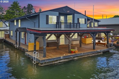 Lake Home For Sale in Portland, Oregon
