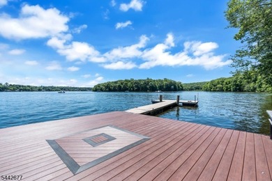 Panoramic lake views, unmatched privacy, and a premier - photo 5