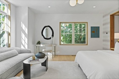 Tucked away on a quiet lane just moments from East Hampton - photo 14