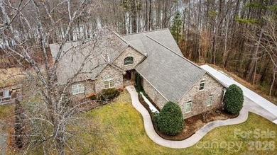 Lake Hickory Home For Sale in Granite Falls North Carolina
