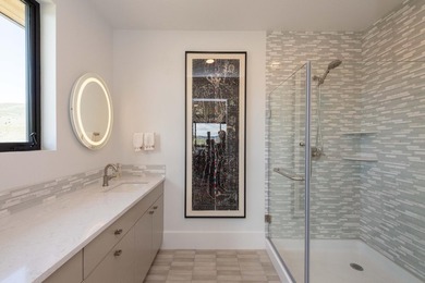 Experience one of the premier luxury horse properties in the - photo 24