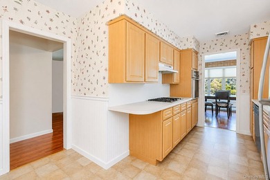 Super opportunity to own well maintained ranch style home in - photo 29