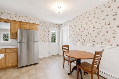 Super opportunity to own well maintained ranch style home in - photo 30