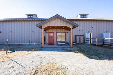 Experience one of the premier luxury horse properties in the - photo 42