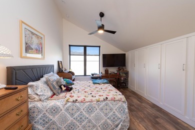 Experience one of the premier luxury horse properties in the - photo 50