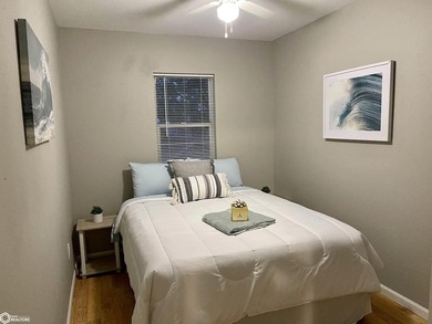 Location! Location! Location!! Enjoy your relaxing getaway in - photo 9