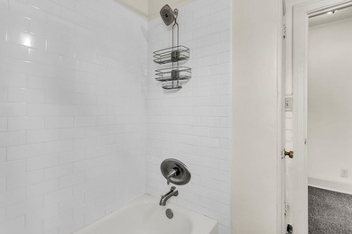 Investors take note! 5533 Read Street offers incredible value - photo 19