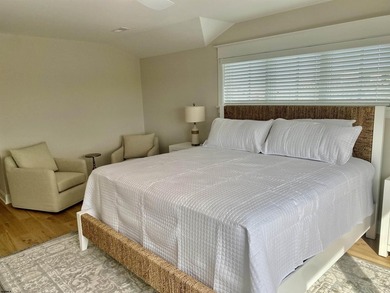 Introducing a rare bayfront offering of exceptional pedigree - photo 29