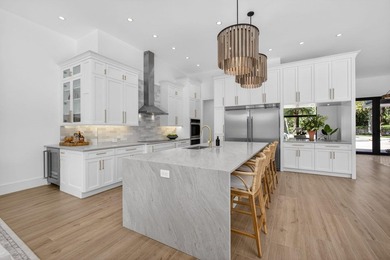 Masterfully designed and completely reimagined, this exquisite - photo 1
