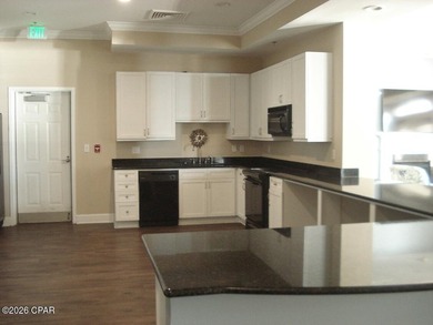 Spectacular Views from this 3 Bed/3Bath Bayfront unit with 2 - photo 33