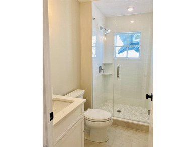 Introducing a rare bayfront offering of exceptional pedigree - photo 40