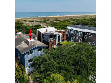 Classic circa 1968 oceanfront residence sited on a prime 50' x - photo 1