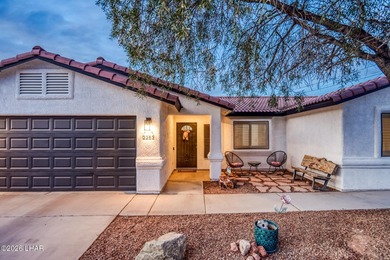 FULLY DETACHED CASITA! This beautifully-maintained home is - photo 3