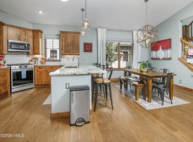 Experience the gold standard of living in Aidan's Meadow with - photo 20