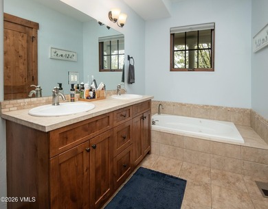 Experience the gold standard of living in Aidan's Meadow with - photo 26