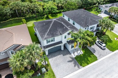 Exceptionally upgraded and completely turnkey, this designer - photo 35