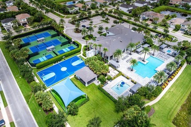 Exceptionally upgraded and completely turnkey, this designer - photo 41