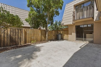 Welcome to this charming 2-bedroom, 2.5-bathroom updated - photo 6
