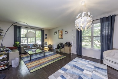 Additional listing photo 1