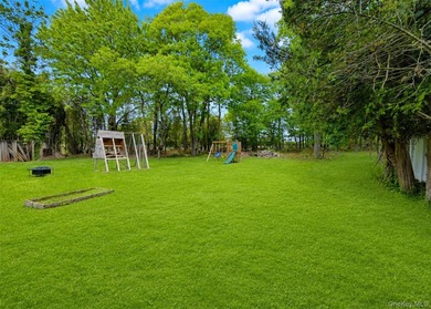Come see this beautifully renovated Cape Cod-style home located - photo 14