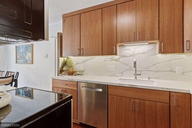 A MUST see to appreciate all of the high-end design & finishes! - photo 15
