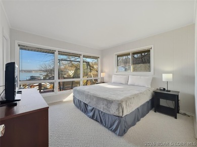 Updated Lake Front Home with Cove protection and Main Channel - photo 18