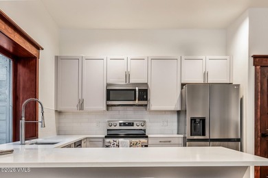 This stunning single family home offers the ultimate mountain - photo 32