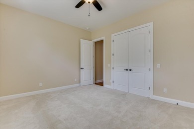 Welcome home to this perfect like brand new dream house where - photo 36