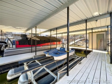 Updated Lake Front Home with Cove protection and Main Channel - photo 37