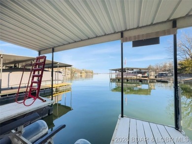 Updated Lake Front Home with Cove protection and Main Channel - photo 38