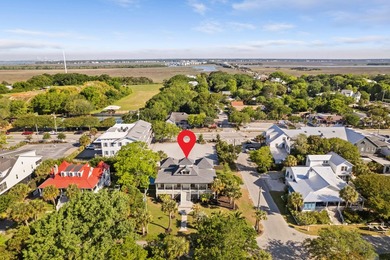 Charming 1920's beach cottage nestled on sought-after Sullivan's - photo 40