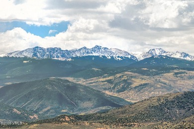 This stunning single family home offers the ultimate mountain - photo 42