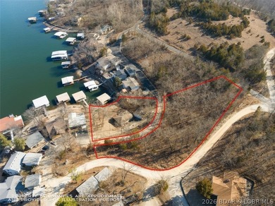 Updated Lake Front Home with Cove protection and Main Channel - photo 46