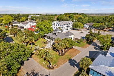 Charming 1920's beach cottage nestled on sought-after Sullivan's - photo 47