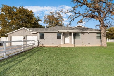Lake Home Sale Pending in Lakeside, Texas