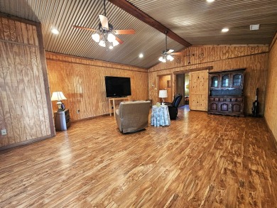 Off-Water Hickory Hills Home on Acreage - photo 8