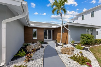 Welcome to Your Waterfront Oasis!
Discover the perfect blend of - photo 7