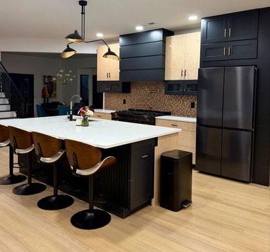 Discover this completely remodeled 5-bedroom, 4.5-bath home that - photo 13