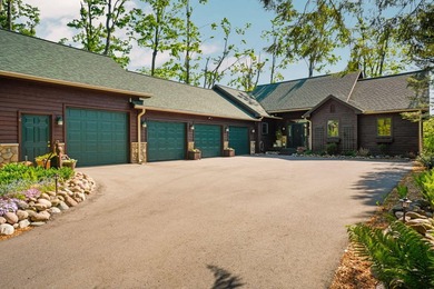 Experience luxury waterfront living on beautiful O'Rourke Lake - photo 3