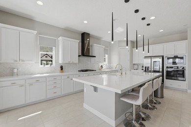 Welcome to this stunning Salem home offering nearly 5,200 sq. ft - photo 17