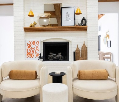 Discover this completely remodeled 5-bedroom, 4.5-bath home that - photo 18